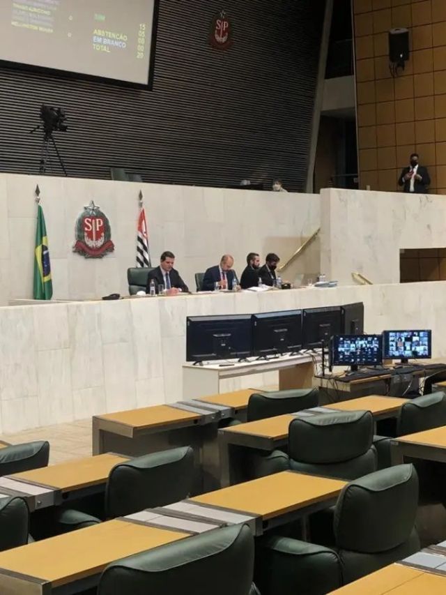 O que faz um deputado estadual? Entenda cargo em disputa nas eleições 2026