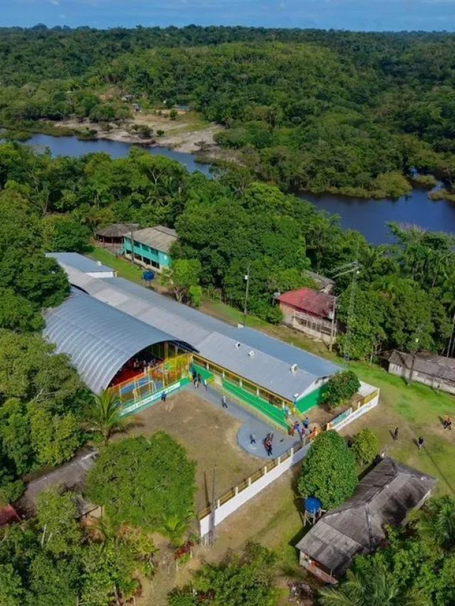 Amazônia: Manaus adapta calendário escolar a ciclo dos rios