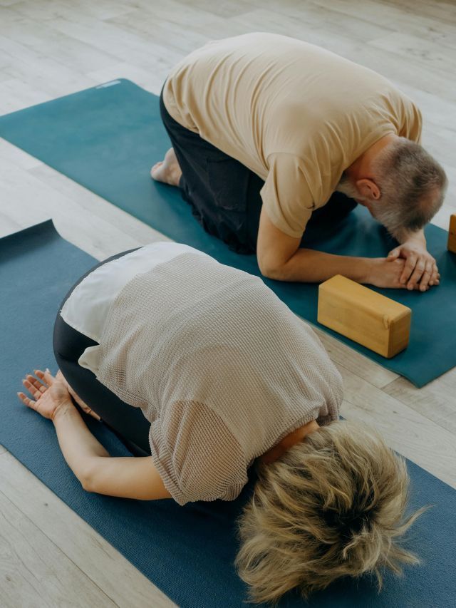 Como exercícios simples protegem a coluna? Médicos explicam