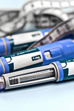 Busca por Mounjaro e Ozempic no pós-parto cresce, e médicos alertam