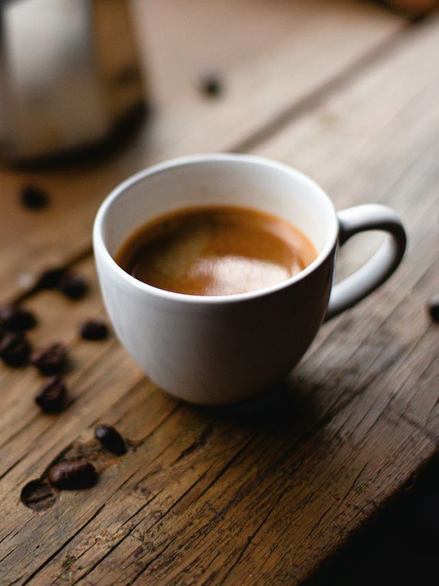 Veja dicas para escolher sua primeira máquina de café expresso