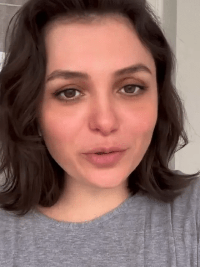 O que é acatisia, quadro que levou à internação de Monica Iozzi