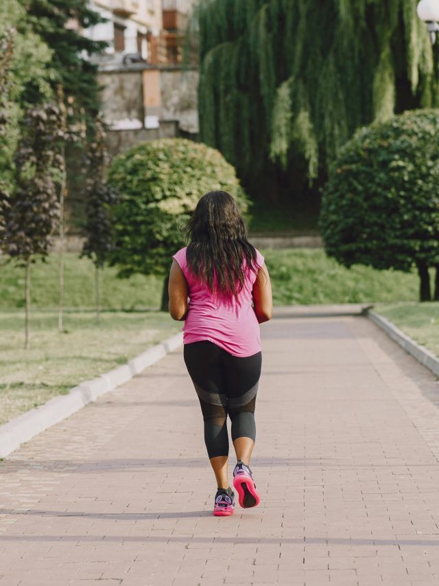 Caminhar é um exercício de força? Veja benefícios da atividade