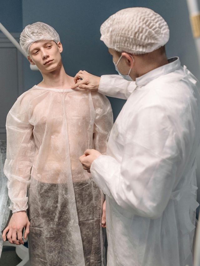 Procura por cirurgias plásticas cresce 95% entre homens, mostra estudo