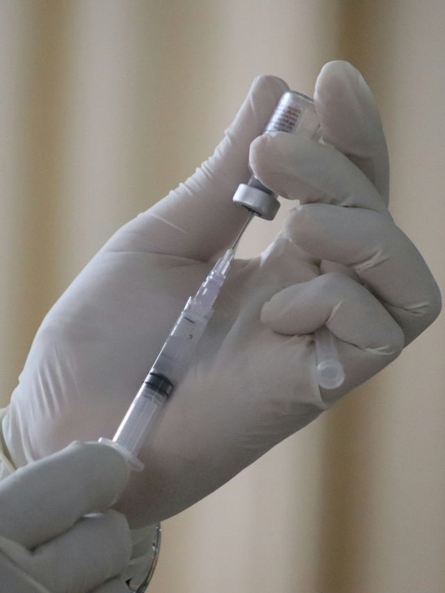Por que é essencial tomar a vacina da gripe? Alta de casos preocupa