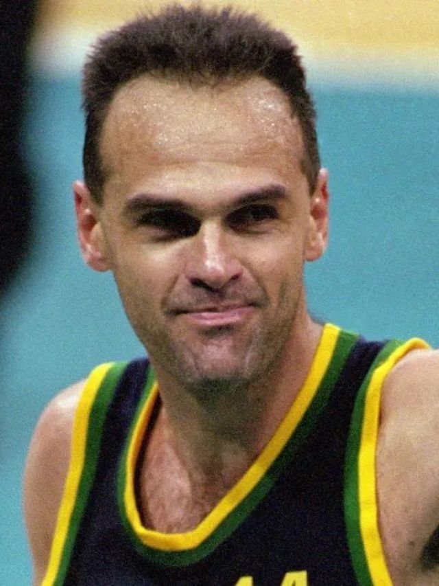 Morre Oscar Schmidt, lenda do basquete brasileiro