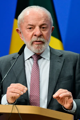Retirada de queratose e infiltração no punho: entenda os procedimentos de Lula