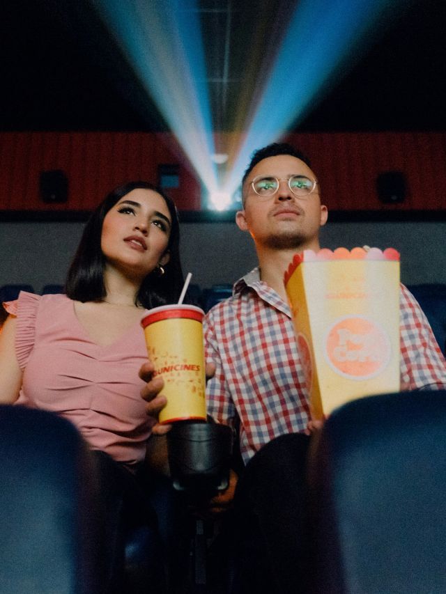 Como a neurociência explica a experiência sonora de uma sala de cinema