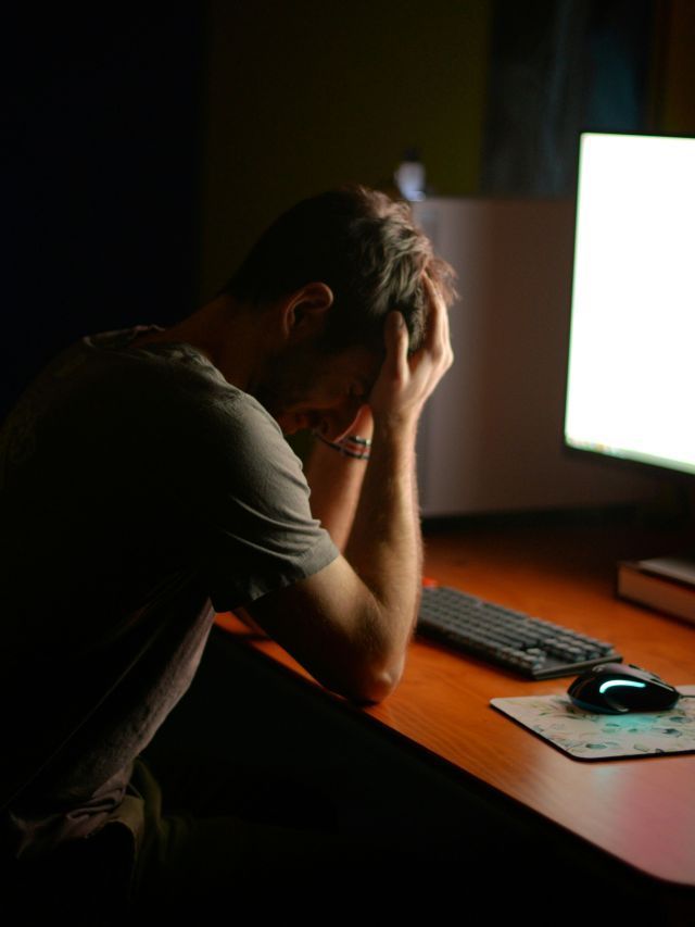Afastamentos por saúde mental são 1 em cada 7 no ambiente de trabalho