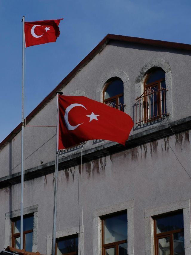 Bulgária e Turquia: entre impérios, mesquitas e cidades milenares