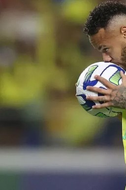 Entenda lesão que pode deixar Neymar fora da estreia da Copa do Mundo