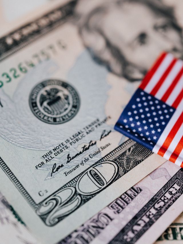 Por onde começar a investir em dólar?