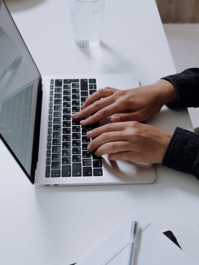 Internet chega a 95% de domicílios do Brasil em 2025, diz IBGE