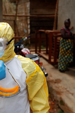 Ebola: risco de contágio da doença é baixo?