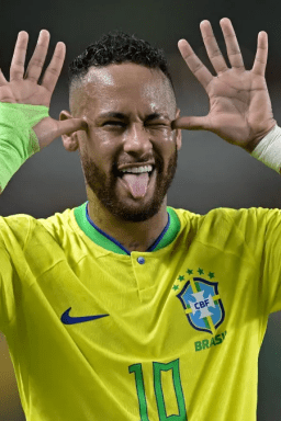 Guru alemão falha em palpite da Holanda, e Neymar provoca