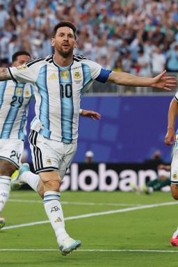 Com Messi no topo, veja como está a artilharia histórica da Copa do Mundo