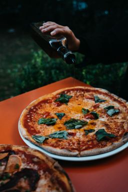 Os 10 sabores de pizza mais pesquisados pelos brasileiros