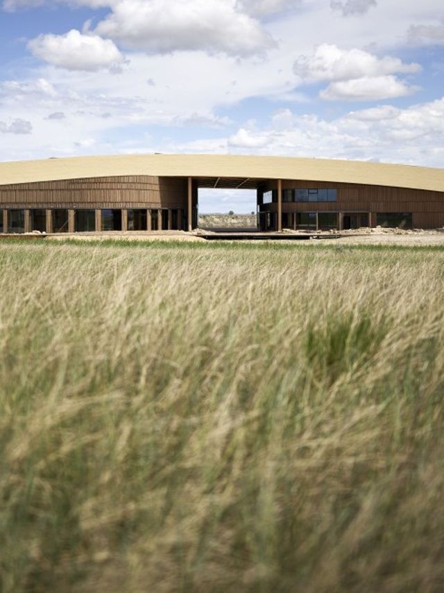 Conheça a biblioteca presidencial de R$ 2 bilhões em paisagem árida nos EUA