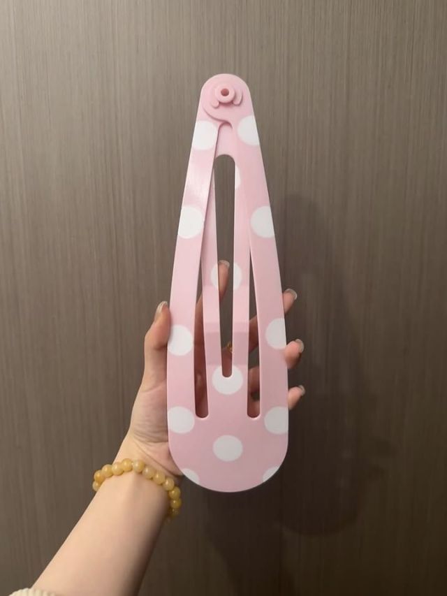 Maxi presilhas: acessório que custa R$ 5 vira queridinho da vez