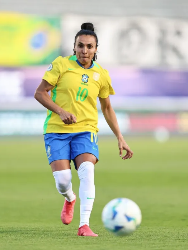 Marta descarta aposentadoria antes da Copa de 2027: “Sei dos meus limites”