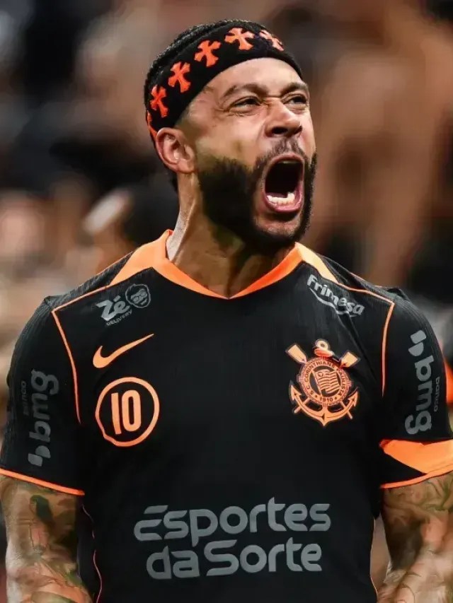 Corinthians desiste de renovação com Memphis Depay após pressão política