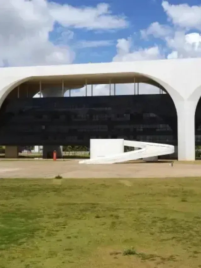 Quem são os candidatos a governador de Minas Gerais em 2026