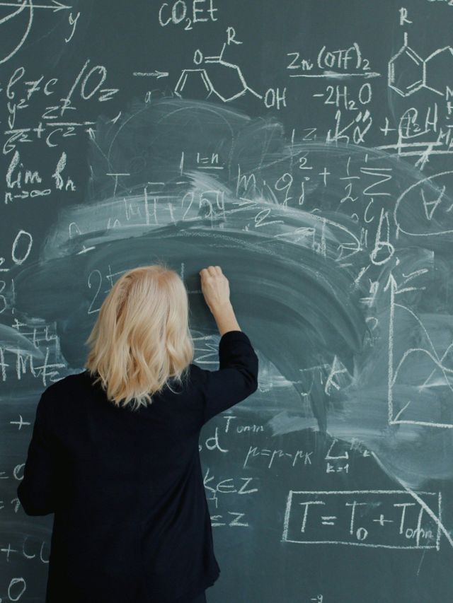 Mais de 90% terminam ensino médio sem nível adequado em matemática