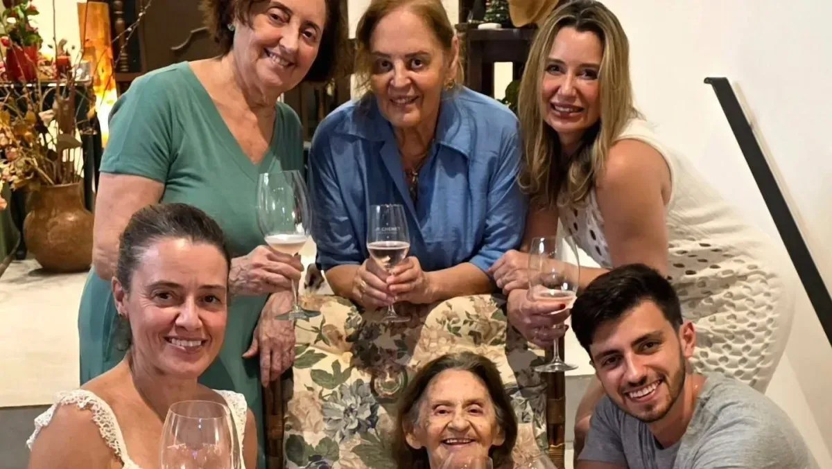 Laura Cardoso deixa duas filhas, netas e um bisneto; veja quem são