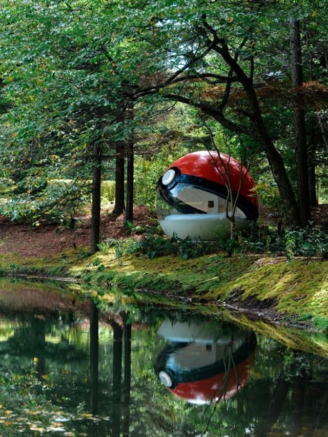 Quarto de hotel no Japão imita “Pokébola” no meio da floresta; conheça
