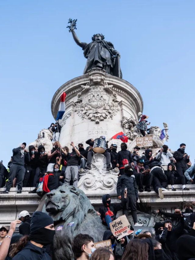 Protestos se espalham pela Europa e pressionam governos a escolhas difíceis
