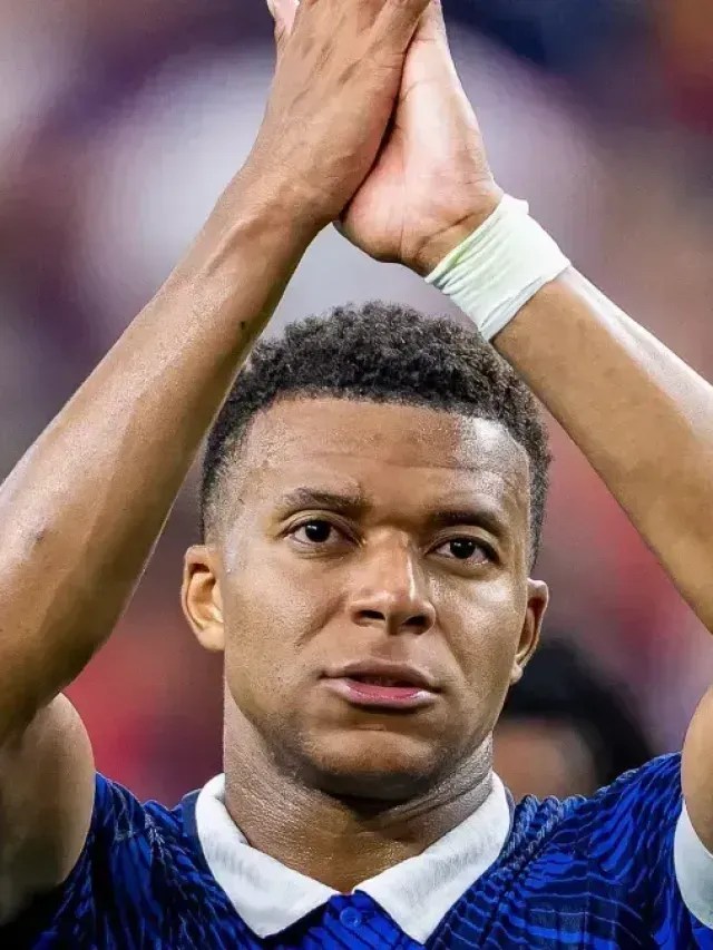 Mbappé pede desculpas à China por comentários sobre memes de Mao Tsé-Tung