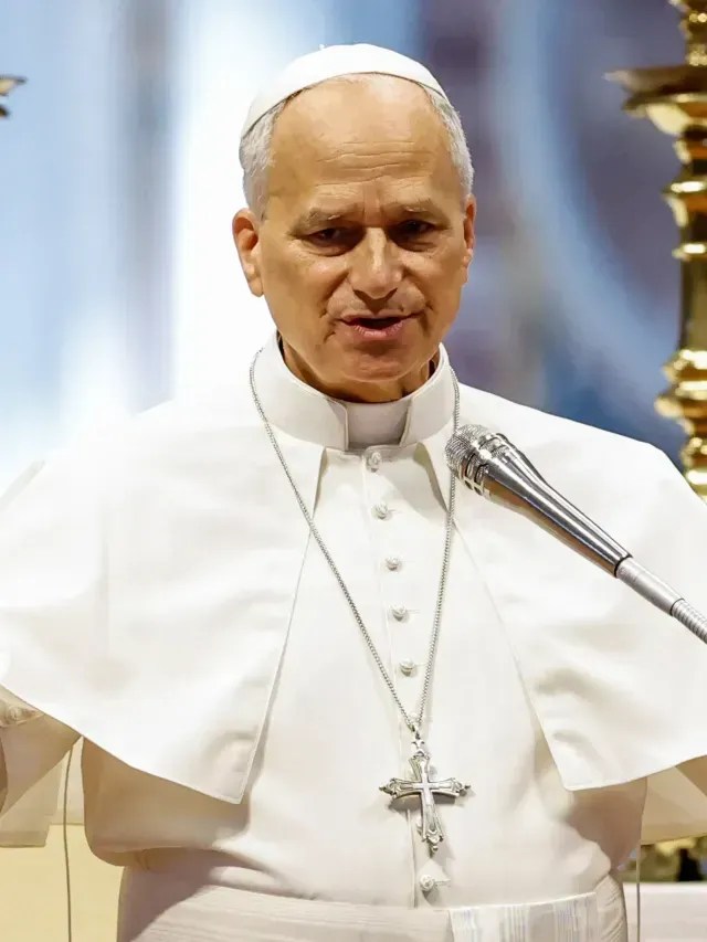 Papa Leão retira parte do pulmão e tem câncer confirmado, diz Vaticano