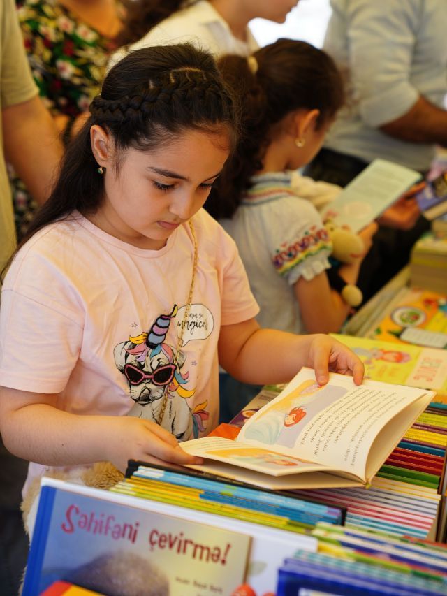 Cérebro sofre mudanças através da aprendizagem da leitura e matemática