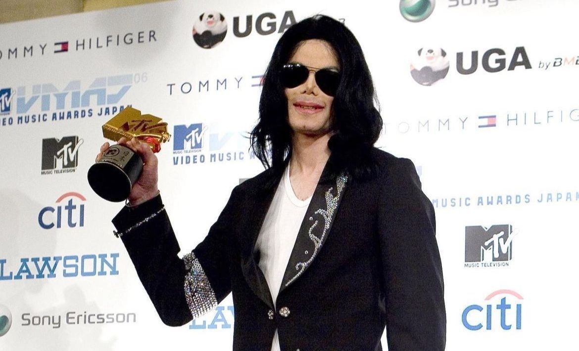Família de Michael Jackon teria gasto anual de quase R$ 100 milhões